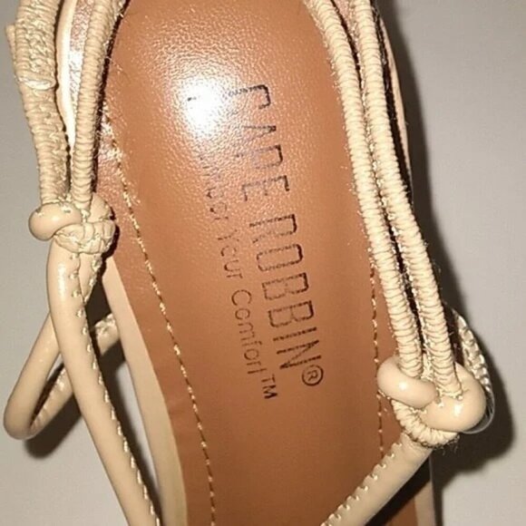 Cape Robbin Nude Strappy Sandals - Picture 3 of 7
